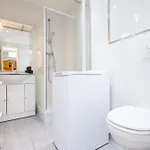 Confort & Terrasse A 650 M De La *