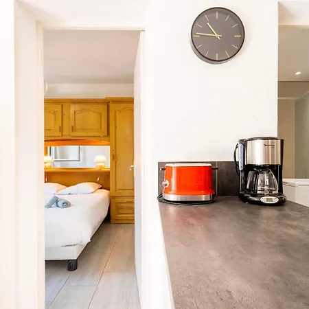 Apartament Confort & Terrasse A 650 M De La *